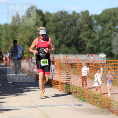 07.09.2025 - 19. Norderstedt Triathlon Michael Strokosch http://msf.ph/oto/8782566 07.09.2025 15:14:19 Laufen 1401 meine-sportfotos.de