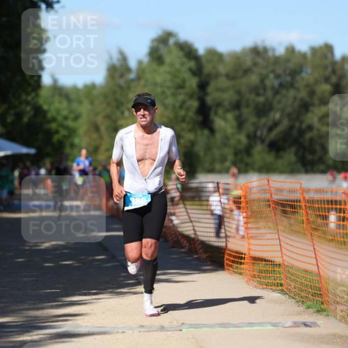 07.09.2025 - 19. Norderstedt Triathlon Michael Strokosch http://msf.ph/oto/8782595 07.09.2025 15:14:22 Laufen 1401 meine-sportfotos.de