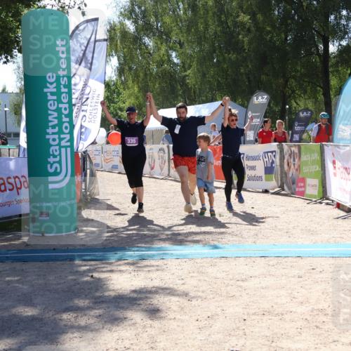07.09.2025 - 19. Norderstedt Triathlon Zöllner http://msf.ph/oto/8782596 07.09.2025 14:18:32 Ziel 335 meine-sportfotos.de