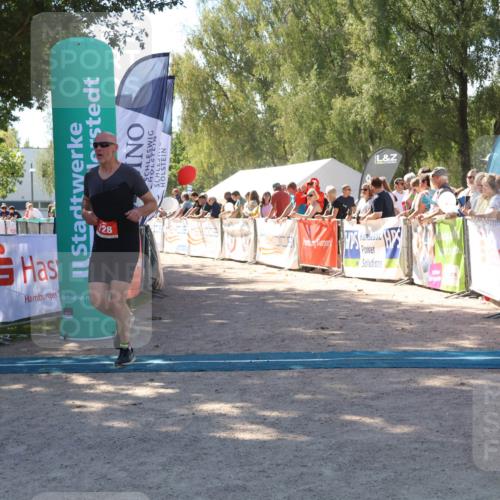 07.09.2025 - 19. Norderstedt Triathlon Zöllner http://msf.ph/oto/8782618 07.09.2025 13:01:02 Ziel 728 meine-sportfotos.de