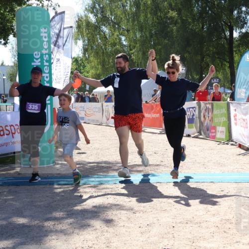 07.09.2025 - 19. Norderstedt Triathlon Zöllner http://msf.ph/oto/8782631 07.09.2025 14:18:33 Ziel 335 meine-sportfotos.de