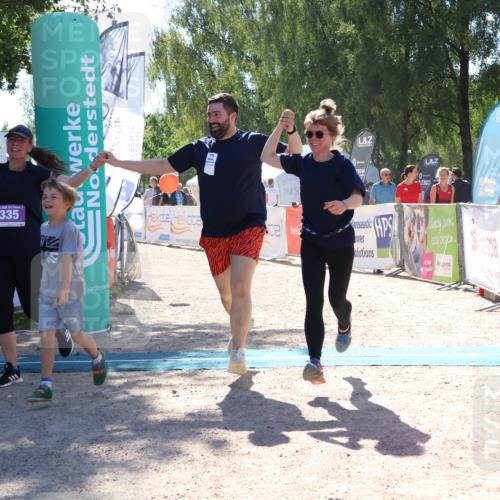 07.09.2025 - 19. Norderstedt Triathlon Zöllner http://msf.ph/oto/8782637 07.09.2025 14:18:33 Ziel 335 meine-sportfotos.de