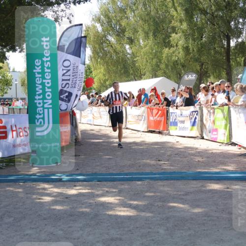 07.09.2025 - 19. Norderstedt Triathlon Zöllner http://msf.ph/oto/8782649 07.09.2025 13:01:13 Ziel 1311 meine-sportfotos.de