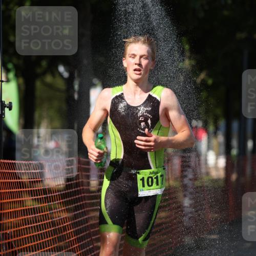 07.09.2025 - 19. Norderstedt Triathlon Michael Strokosch http://msf.ph/oto/8782654 07.09.2025 15:14:32 Laufen 1017, 1040 meine-sportfotos.de