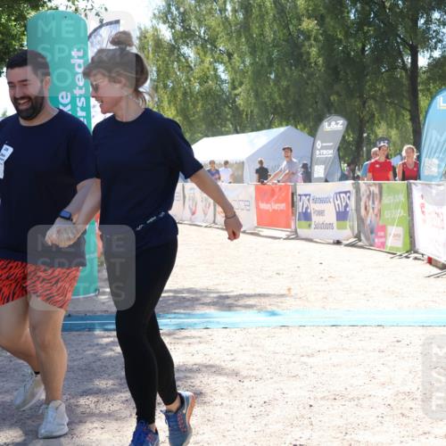 07.09.2025 - 19. Norderstedt Triathlon Zöllner http://msf.ph/oto/8782660 07.09.2025 14:18:34 Ziel 335 meine-sportfotos.de