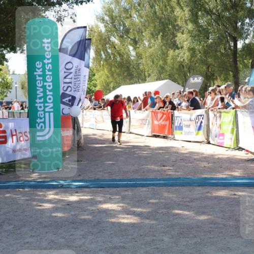 07.09.2025 - 19. Norderstedt Triathlon Zöllner http://msf.ph/oto/8782686 07.09.2025 13:01:26 Ziel 727 meine-sportfotos.de