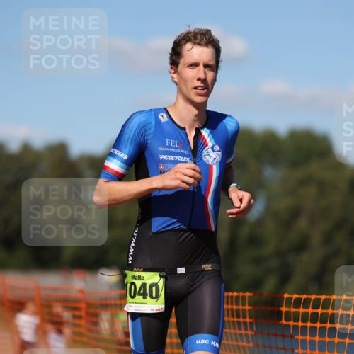 07.09.2025 - 19. Norderstedt Triathlon Michael Strokosch http://msf.ph/oto/8782690 07.09.2025 15:14:35 Laufen 1017, 1040 meine-sportfotos.de