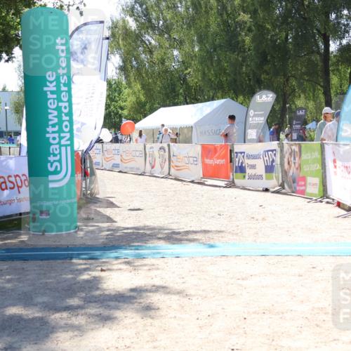 07.09.2025 - 19. Norderstedt Triathlon Zöllner http://msf.ph/oto/8782692 07.09.2025 14:19:38 Ziel  meine-sportfotos.de