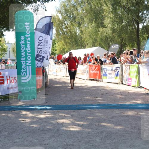 07.09.2025 - 19. Norderstedt Triathlon Zöllner http://msf.ph/oto/8782697 07.09.2025 13:01:27 Ziel 727 meine-sportfotos.de
