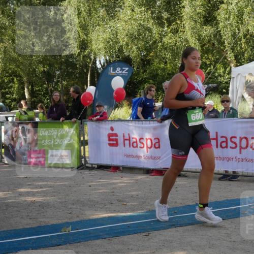 07.09.2025 - 19. Norderstedt Triathlon Zöllner http://msf.ph/oto/8782710 07.09.2025 11:07:45 Ziel 660 meine-sportfotos.de