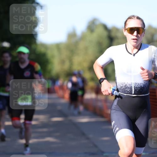 07.09.2025 - 19. Norderstedt Triathlon Michael Strokosch http://msf.ph/oto/8782764 07.09.2025 16:10:42 Laufen 448, 460, 485, 490, 1071 meine-sportfotos.de