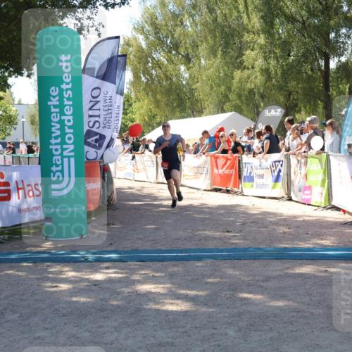 07.09.2025 - 19. Norderstedt Triathlon Zöllner http://msf.ph/oto/8782773 07.09.2025 13:01:59 Ziel 210 meine-sportfotos.de