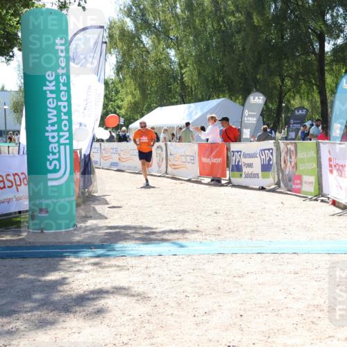 07.09.2025 - 19. Norderstedt Triathlon Zöllner http://msf.ph/oto/8782786 07.09.2025 14:26:14 Ziel 1304 meine-sportfotos.de