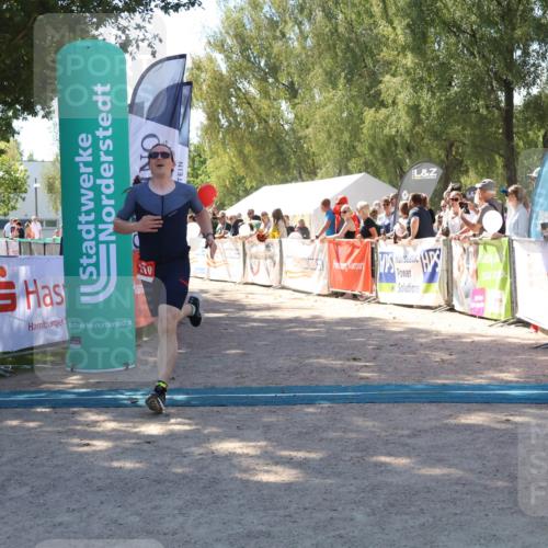 07.09.2025 - 19. Norderstedt Triathlon Zöllner http://msf.ph/oto/8782803 07.09.2025 13:02:00 Ziel 210 meine-sportfotos.de