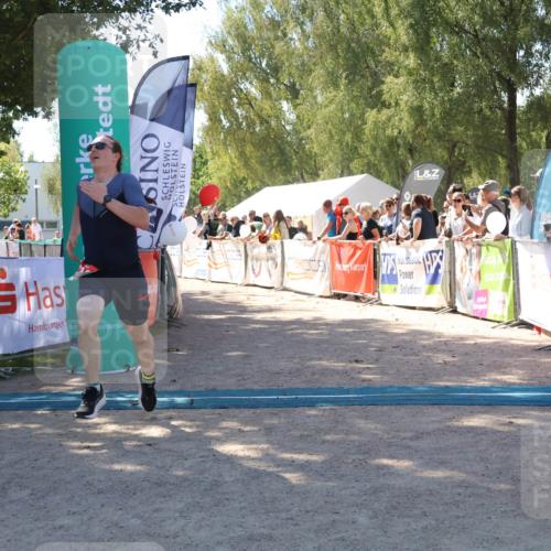07.09.2025 - 19. Norderstedt Triathlon Zöllner http://msf.ph/oto/8782805 07.09.2025 13:02:01 Ziel 210 meine-sportfotos.de