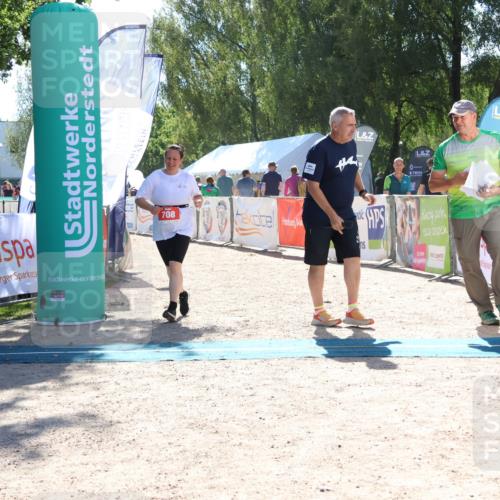 07.09.2025 - 19. Norderstedt Triathlon Zöllner http://msf.ph/oto/8782897 07.09.2025 14:36:05 Ziel 708 meine-sportfotos.de