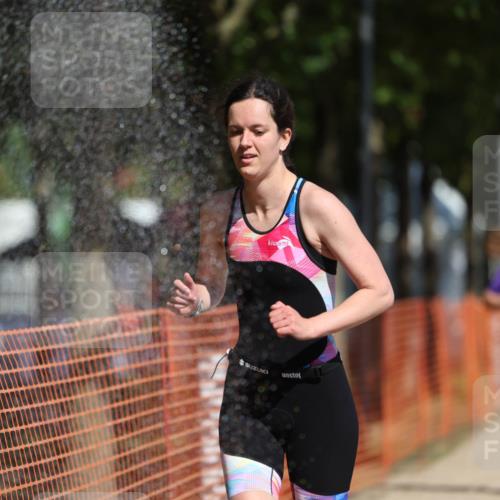 07.09.2025 - 19. Norderstedt Triathlon Michael Strokosch http://msf.ph/oto/8782902 07.09.2025 12:14:08 Laufen 704, 1246, 1334 meine-sportfotos.de
