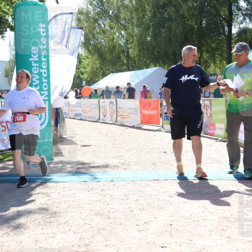 07.09.2025 - 19. Norderstedt Triathlon Zöllner http://msf.ph/oto/8782932 07.09.2025 14:36:06 Ziel 708 meine-sportfotos.de