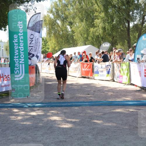 07.09.2025 - 19. Norderstedt Triathlon Zöllner http://msf.ph/oto/8782933 07.09.2025 13:02:35 Ziel 1380 meine-sportfotos.de