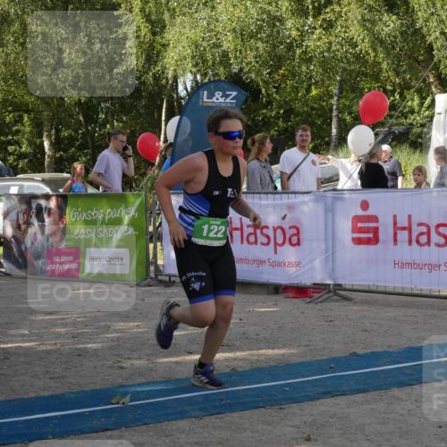 07.09.2025 - 19. Norderstedt Triathlon Zöllner http://msf.ph/oto/8782936 07.09.2025 11:16:10 Ziel 122 meine-sportfotos.de