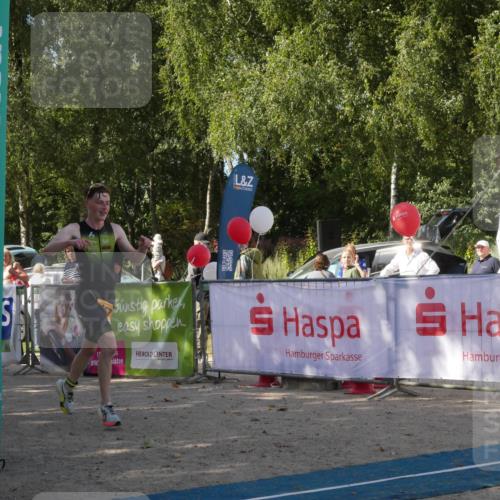 07.09.2025 - 19. Norderstedt Triathlon Zöllner http://msf.ph/oto/8782969 07.09.2025 11:44:00 Ziel 1157 meine-sportfotos.de
