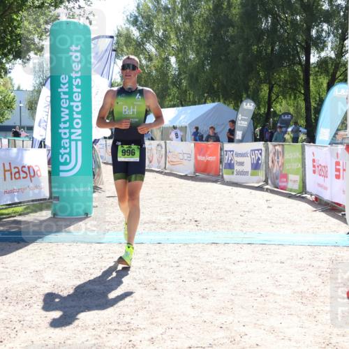 07.09.2025 - 19. Norderstedt Triathlon Zöllner http://msf.ph/oto/8783061 07.09.2025 15:02:52 Ziel 996 meine-sportfotos.de
