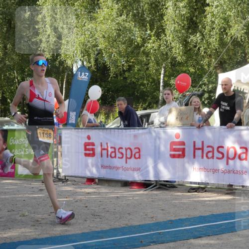 07.09.2025 - 19. Norderstedt Triathlon Zöllner http://msf.ph/oto/8783067 07.09.2025 11:47:42 Ziel 1158 meine-sportfotos.de