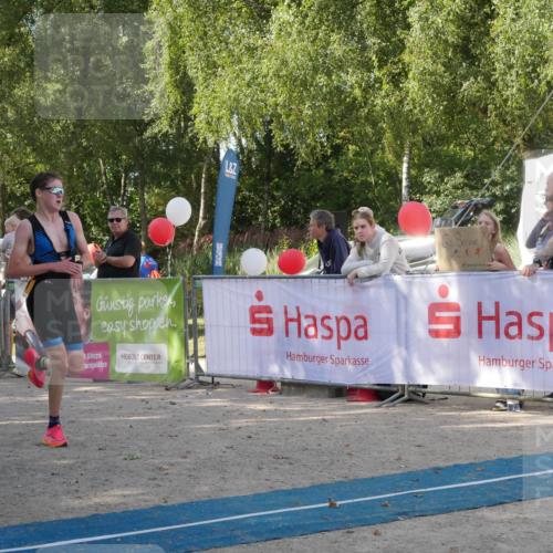 07.09.2025 - 19. Norderstedt Triathlon Zöllner http://msf.ph/oto/8783091 07.09.2025 11:49:20 Ziel 1171 meine-sportfotos.de