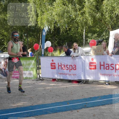 07.09.2025 - 19. Norderstedt Triathlon Zöllner http://msf.ph/oto/8783106 07.09.2025 11:49:27 Ziel 196, 1171, 1355 meine-sportfotos.de