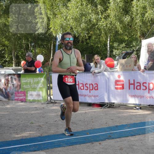 07.09.2025 - 19. Norderstedt Triathlon Zöllner http://msf.ph/oto/8783118 07.09.2025 11:49:27 Ziel 196, 1171, 1355 meine-sportfotos.de