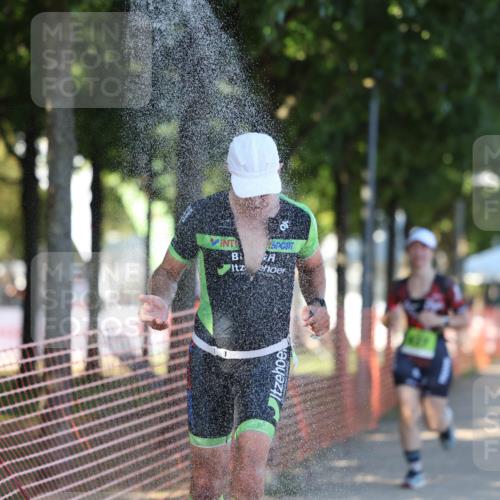 07.09.2025 - 19. Norderstedt Triathlon Michael Strokosch http://msf.ph/oto/8783140 07.09.2025 16:11:23 Laufen 437, 950, 1481 meine-sportfotos.de