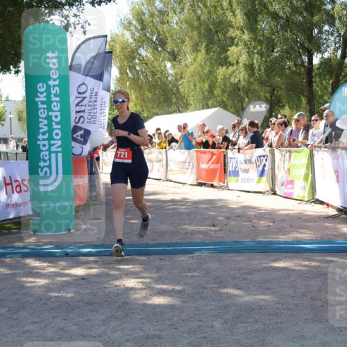 07.09.2025 - 19. Norderstedt Triathlon Zöllner http://msf.ph/oto/8783176 07.09.2025 13:03:48 Ziel 182, 273, 721, 1251 meine-sportfotos.de