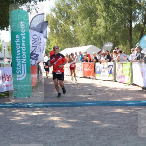 07.09.2025 - 19. Norderstedt Triathlon Zöllner http://msf.ph/oto/8783200 07.09.2025 13:03:52 Ziel 182, 207, 273, 721, 724 meine-sportfotos.de