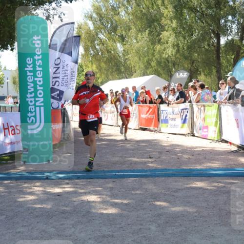 07.09.2025 - 19. Norderstedt Triathlon Zöllner http://msf.ph/oto/8783204 07.09.2025 13:03:52 Ziel 182, 207, 273, 721, 724 meine-sportfotos.de