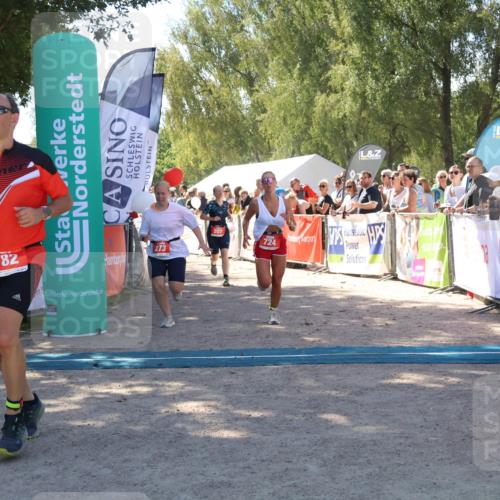 07.09.2025 - 19. Norderstedt Triathlon Zöllner http://msf.ph/oto/8783218 07.09.2025 13:03:53 Ziel 182, 207, 273, 721, 724 meine-sportfotos.de