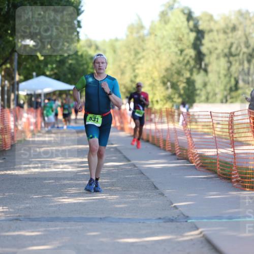 07.09.2025 - 19. Norderstedt Triathlon Michael Strokosch http://msf.ph/oto/8783224 07.09.2025 16:11:30 Laufen 531, 552 meine-sportfotos.de