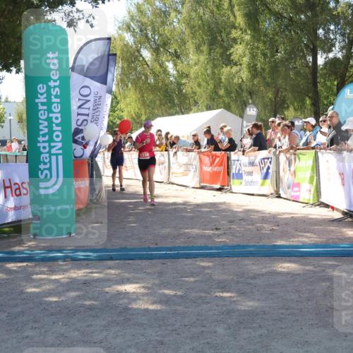 07.09.2025 - 19. Norderstedt Triathlon Zöllner http://msf.ph/oto/8783312 07.09.2025 13:04:29 Ziel 216, 1339 meine-sportfotos.de