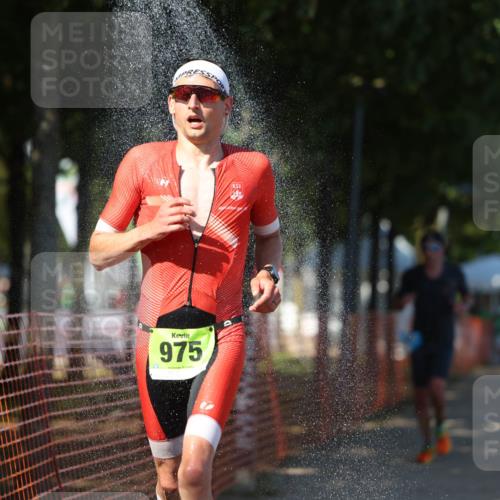 07.09.2025 - 19. Norderstedt Triathlon Michael Strokosch http://msf.ph/oto/8783314 07.09.2025 15:16:34 Laufen 394, 993 meine-sportfotos.de