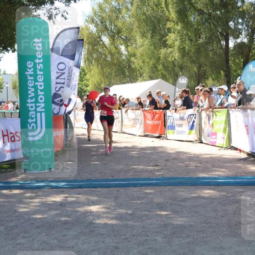 07.09.2025 - 19. Norderstedt Triathlon Zöllner http://msf.ph/oto/8783316 07.09.2025 13:04:29 Ziel 216, 1339 meine-sportfotos.de