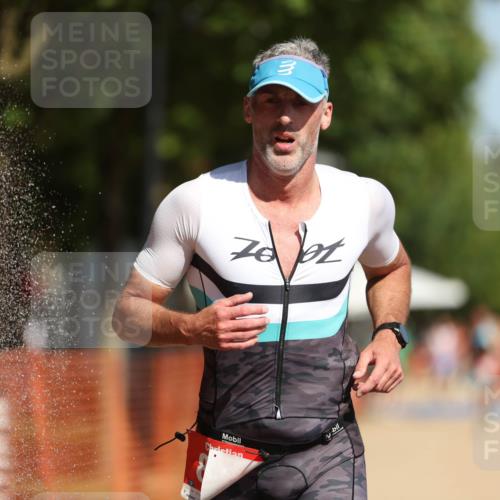 07.09.2025 - 19. Norderstedt Triathlon Michael Strokosch http://msf.ph/oto/8783325 07.09.2025 12:14:29 Laufen 138, 154, 819 meine-sportfotos.de