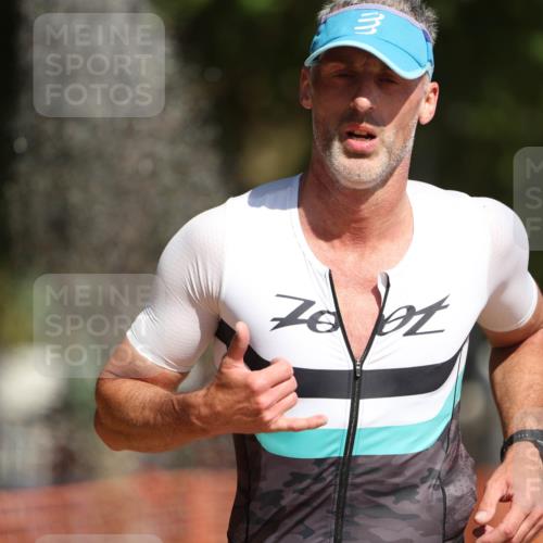 07.09.2025 - 19. Norderstedt Triathlon Michael Strokosch http://msf.ph/oto/8783341 07.09.2025 12:14:29 Laufen 138, 154, 819 meine-sportfotos.de
