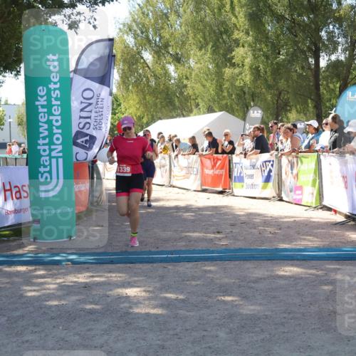 07.09.2025 - 19. Norderstedt Triathlon Zöllner http://msf.ph/oto/8783342 07.09.2025 13:04:30 Ziel 216, 1339 meine-sportfotos.de