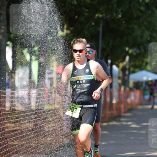 07.09.2025 - 19. Norderstedt Triathlon Michael Strokosch http://msf.ph/oto/8783345 07.09.2025 15:16:36 Laufen 394, 993 meine-sportfotos.de