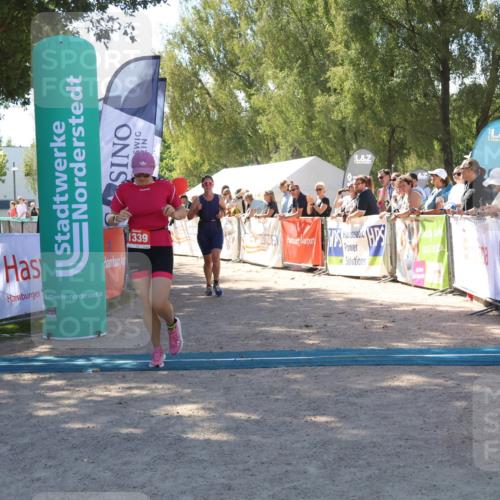 07.09.2025 - 19. Norderstedt Triathlon Zöllner http://msf.ph/oto/8783348 07.09.2025 13:04:31 Ziel 216, 1339 meine-sportfotos.de