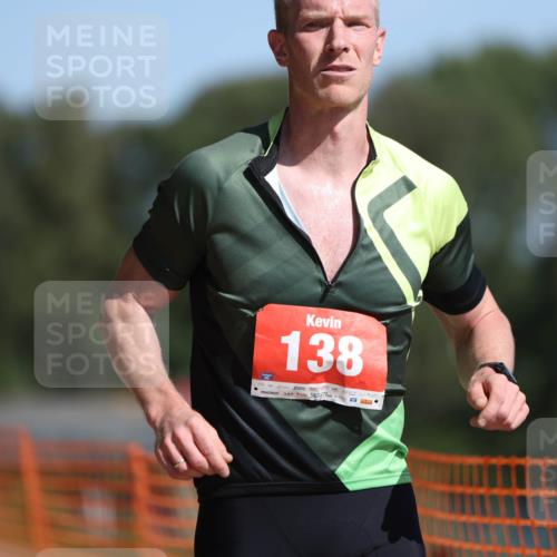 07.09.2025 - 19. Norderstedt Triathlon Michael Strokosch http://msf.ph/oto/8783358 07.09.2025 12:14:31 Laufen 138, 154, 819 meine-sportfotos.de