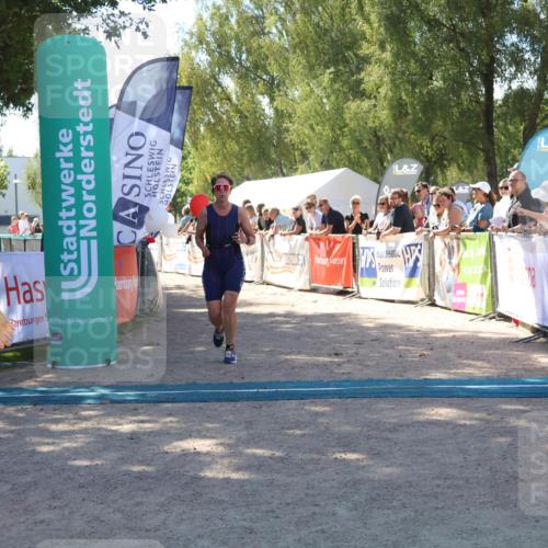 07.09.2025 - 19. Norderstedt Triathlon Zöllner http://msf.ph/oto/8783364 07.09.2025 13:04:33 Ziel 216, 1339 meine-sportfotos.de