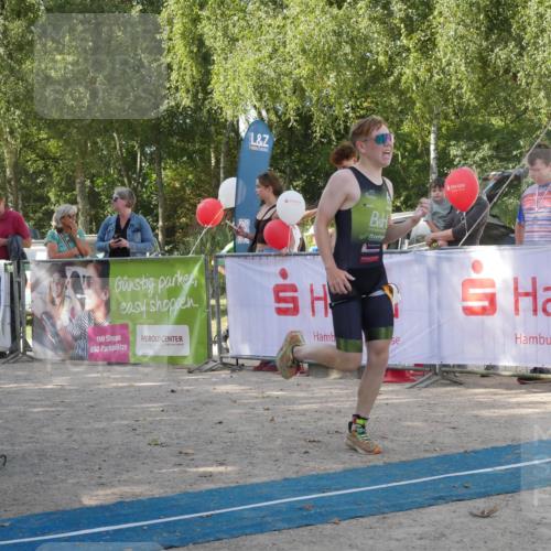 07.09.2025 - 19. Norderstedt Triathlon Zöllner http://msf.ph/oto/8783365 07.09.2025 11:54:10 Ziel 1180 meine-sportfotos.de