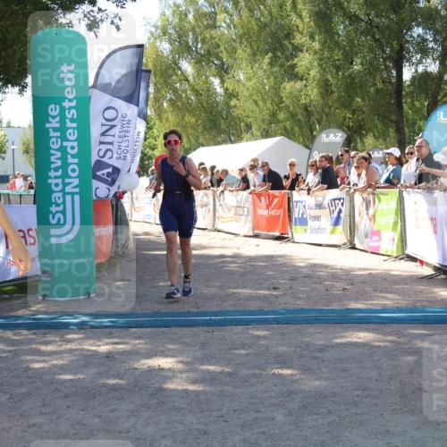 07.09.2025 - 19. Norderstedt Triathlon Zöllner http://msf.ph/oto/8783372 07.09.2025 13:04:33 Ziel 216, 1339 meine-sportfotos.de