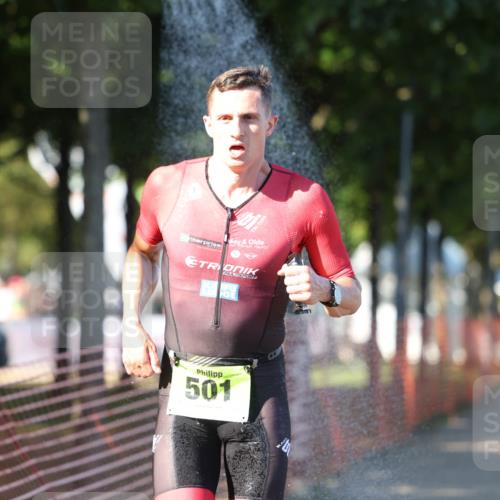 07.09.2025 - 19. Norderstedt Triathlon Michael Strokosch http://msf.ph/oto/8783377 07.09.2025 16:11:56 Laufen 492, 498, 501 meine-sportfotos.de