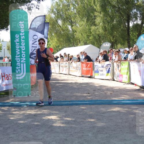 07.09.2025 - 19. Norderstedt Triathlon Zöllner http://msf.ph/oto/8783392 07.09.2025 13:04:34 Ziel 216, 1339 meine-sportfotos.de